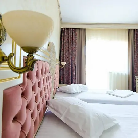 Hotel Belona